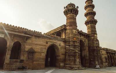 Jhulta Minar Gujarat